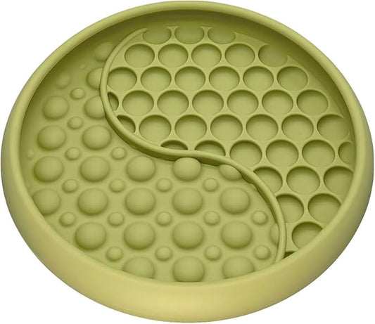 Lick Mat for Dogs, Silicone Slow Feeder Licking Mat with Non-Slip Suction Cups, Freeze-Friendly Lick Bowl for Enrichment Play, Anxiety Relief & Keeps Busy (6.0" x 1.0" Green)