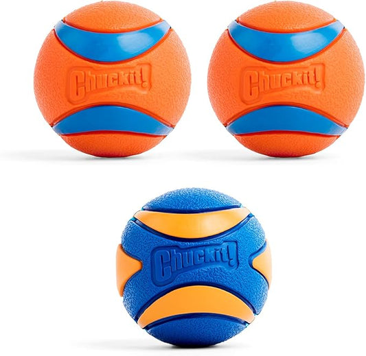 Chuckit! Ultra Ball Dog Toy - Medium Bouncy Fetch Balls for Dogs 20-60 lbs - Made from Durable Rubber - Floating Water Pet Toys - Size Medium - 2.5-inch Diameter - Pack of 3