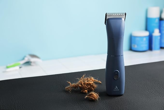 Andis Emerge Lithium-ion Cordless Detachable Blade Dog Clipper, for All Coats & Breeds, Blue, 560486
