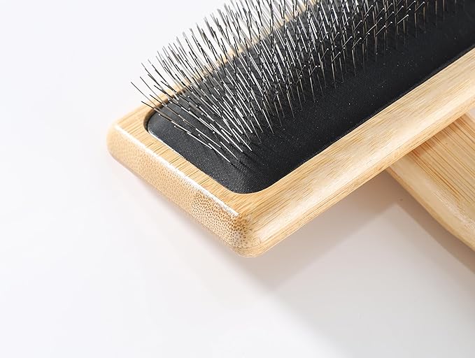 Dog Slicker Brush for Shedding Medium or Long Haired Pets Grooming Brush for Large Dogs to Remove Loose Hair Tangles and Knots L