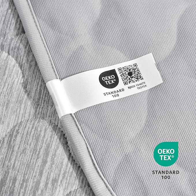 Cozy Bliss Leakproof Cooling Blanket for Medium Dogs – Q-Max>0.4, Durable & Washable Dog Cooling Mat for Hot Weather, Soft Pet Throw & Couch Protector for Dogs & Cats, 30x40 Inch, Heather Silver Grey