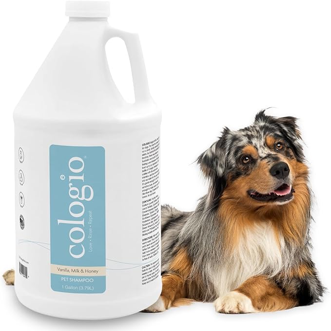 Moisturizing Dog Shampoo, Deodorizing Manuka Honey Vanilla Scented Pet Shampoo for Dogs, Made in USA Itchy Dry Skin Itch Relief Puppy Bath Soap for Sensitive Skin – Gentle, Cruelty-Free (1Gal)