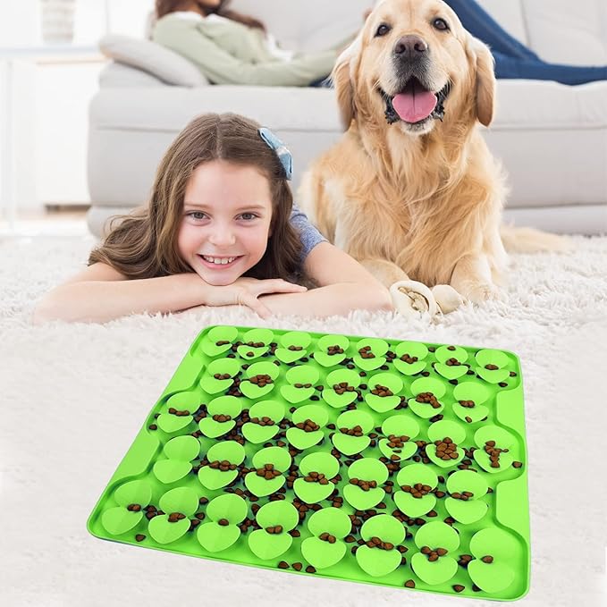 Large Silicone Snuffle Mat for Small Medium Large Dogs Slow Down Eating,Slow Feeder Lick Mat for Dry Wet Food for Pet Encourages Natural Foraging Skill,Relieving Stress (Green)