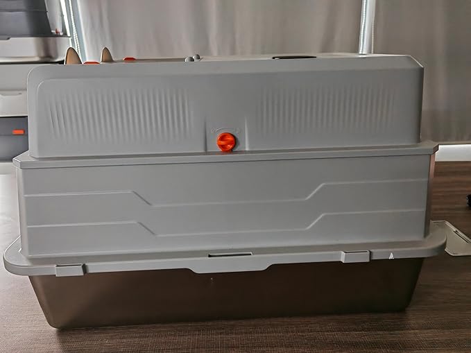 XXXL Stainless Steel Litter Box with Lid, Extra Large 28" L x 20" W x 17" H Enclosed Metal Cat Litter Box with Litter Scoop & Foot Pedal, Odor Control, Easy Cleaning for Big Cats (Light Grey)