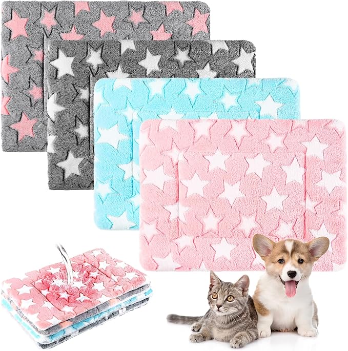 Haull 4 Pcs Waterproof Guinea Pig Bedding Winter Guinea Pig Bed Plush Cage Liners Soft Dog Cat Mat Reversible Winter Cozy Animal Pee Pad Hamster Bed Mat for Bunny (Cute Star,18 x 24 Inch)