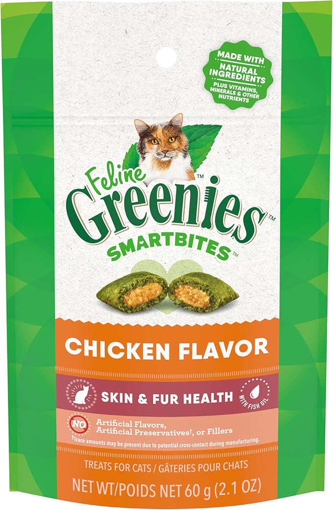 Greenies Feline Smartbites Skin & Fur Health Crunchy and Soft Cat Treats, Chicken Flavor, 2.1 oz. Pack