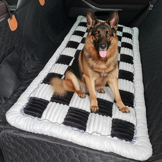 Dog Car Seat Cover for Back Seat, Dog Bed for Car, Fit for Backseat Extenders, Car Seat Protector, Nonslip Soft Durable for Cars Trucks and SUVs (Black and White, 23.6"*51")