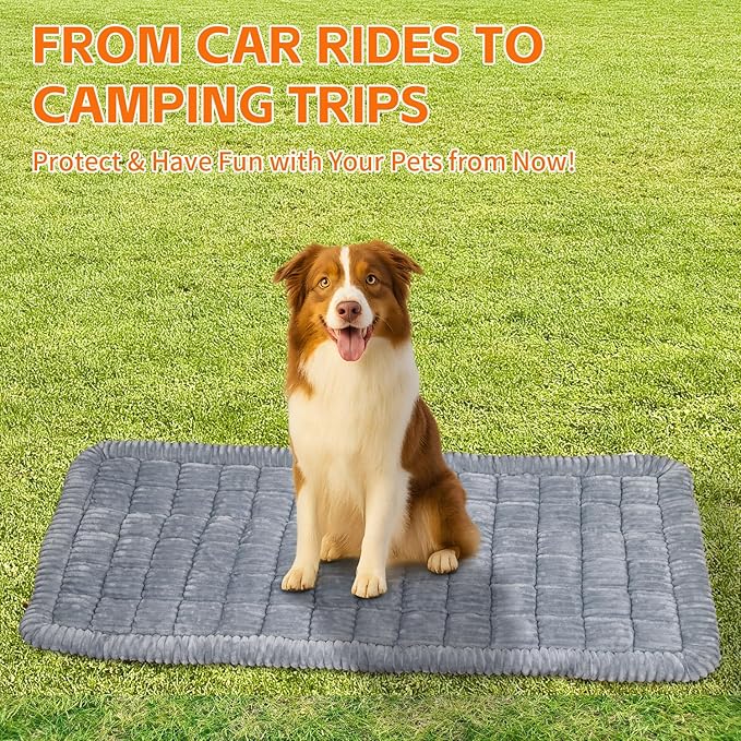 Dog Car Seat Cover for Back Seat, Dog Bed for Car, Non-Slip Travel Pet Mat, Fit for Backseat Extenders and Seat Protectors (Grey)
