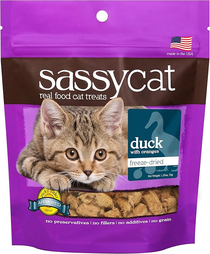 Herbsmith Sassy Cat Treats - Freeze Dried Duck Treats - All Natural Treats for Cats - Limited Ingredient Cat Treat Grain-Free -1.25 oz